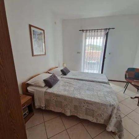 Old Town - Ap2 * Tribalj