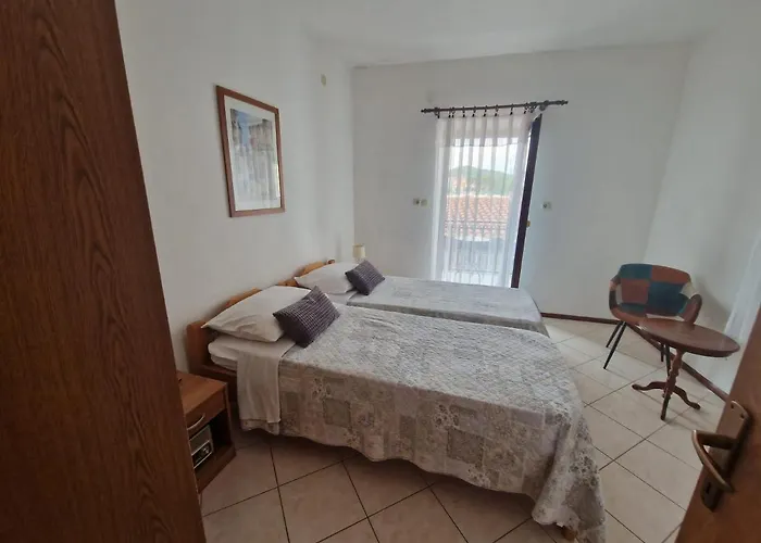 Old Town - Ap2 * Tribalj