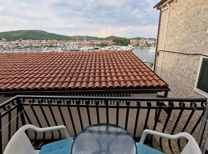 Homestay szállás Old Town - Ap2 *